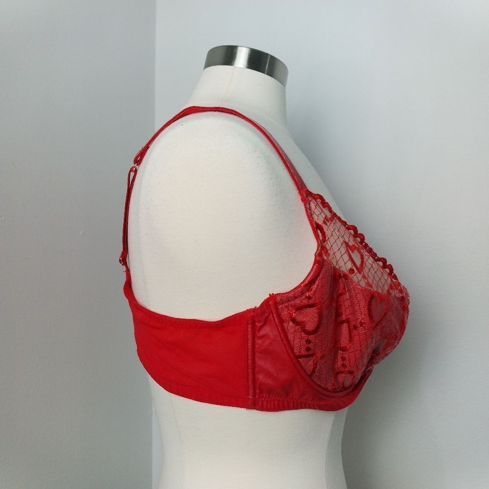 Savage X Fenty Red Heart Glossy Flossy Quarter Cup Bra Size 40DD - Picture 8 of 16